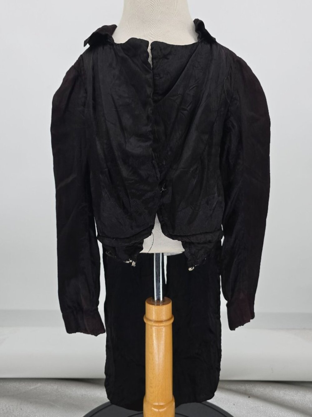 Antique 1880s Victorian Black Silk Coat Basque Bodice (Girls Small) *Fair